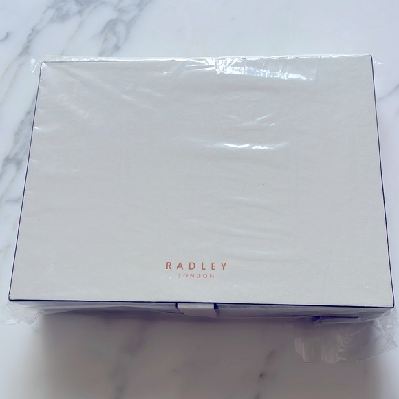 NEW Radley London Jewelry Box 9.25” x 7” x 2” inches - Picture 5 of 6